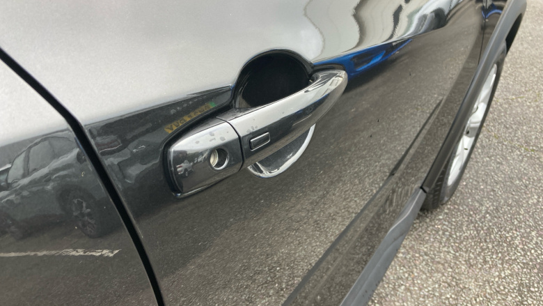 Nissan Juke 1.0 DiG-T 114 N-Connecta 5dr DCT Petrol Hatchback